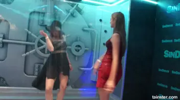 Wet amateur babes go wild Screencap 1 on sinx.preview.netperv.com