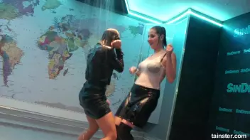 Wet amateur babes go wild Screencap 38 on sinx.preview.netperv.com