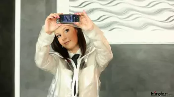 Smile, You're On SlimWave! Screencap 5 on sinx.preview.netperv.com