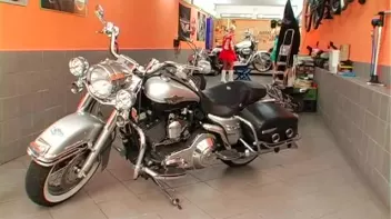 Bike Wash Beauties Screencap 1 on sinx.preview.netperv.com