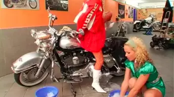 Bike Wash Beauties Screencap 25 on sinx.preview.netperv.com