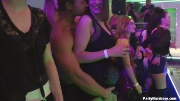 Party Hardcore Gone Crazy Vol. 29 Part 1 - Cam 3 Screencap 45 on sinx.preview.netperv.com