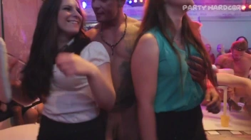 Party Hardcore Gone Crazy Vol. 28 Part 2 - Cam 2 Screencap 52 on sinx.preview.netperv.com