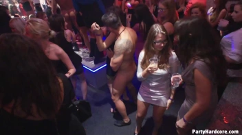 Party Hardcore Gone Crazy Vol. 6 Part 1 - Cam 2 Screencap 58 on sinx.preview.netperv.com