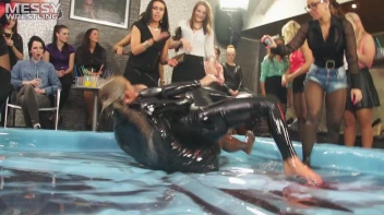 Messy Wrestling: A Double Blast Of Oil From Head To Pantyhose! Screencap 17 on sinx.preview.netperv.com