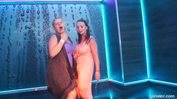 What a Glorious Feelin' Dancing In The Rain Screencap 20 on sinx.preview.netperv.com