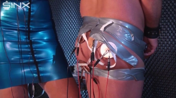 Sklavenarsch unter Strom gesetzt Screencap 67 on sinx.preview.netperv.com