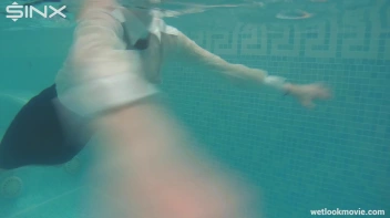 Glamour Girl's Poolside Dip Screencap 34 on sinx.preview.netperv.com