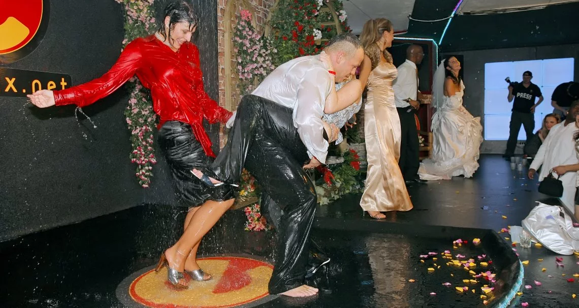 Bride Bang Part 1 - Cam 3 on sinx.preview.netperv.com