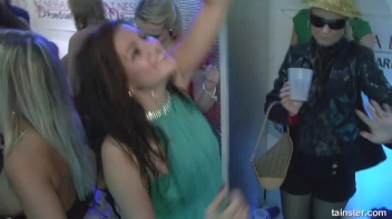 Pornstar Flirt Part 4 - Cam 1 Screencap 92 on sinx.preview.netperv.com