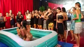 Katty vs. Julia Messy Fight Screencap 44 on sinx.preview.netperv.com