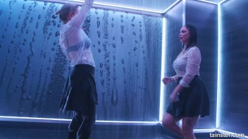 Shower Shakers! Screencap 37 on sinx.preview.netperv.com