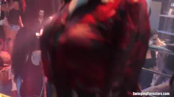 Summer Jam Bang Part 5 - Shower Cam Screencap 89 on sinx.preview.netperv.com