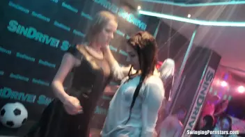 Summer Jam Bang Part 5 - Shower Cam Screencap 12 on sinx.preview.netperv.com