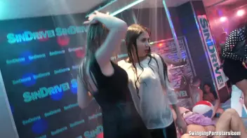 Summer Jam Bang Part 5 - Shower Cam Screencap 22 on sinx.preview.netperv.com