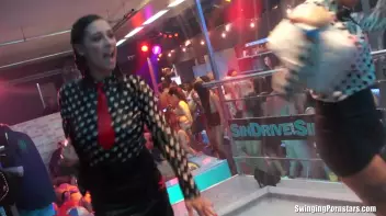 Summer Jam Bang Part 5 - Shower Cam Screencap 29 on sinx.preview.netperv.com