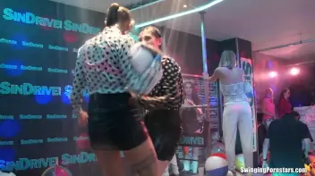 Summer Jam Bang Part 5 - Shower Cam Screencap 34 on sinx.preview.netperv.com