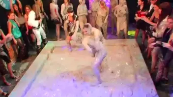 Gia vs. Katy Screencap 51 on sinx.preview.netperv.com