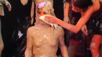 Gia vs. Katy Screencap 64 on sinx.preview.netperv.com