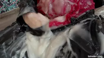 Huntress becomes slimy prey Screencap 41 on sinx.preview.netperv.com