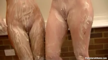 Sweet Treats For Sexy Girls Screencap 76 on sinx.preview.netperv.com