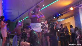 Power Tooled Party Cunts Part 6 - Shower Cam Screencap 12 on sinx.preview.netperv.com