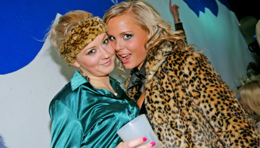 Latest deal - Winter WonderBang Part 1 - Cam 1