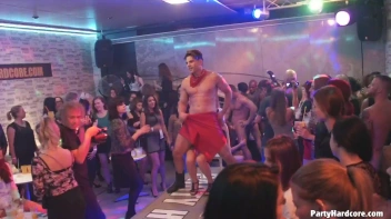 Party Hardcore Gone Crazy Vol. 31 Part 2 - Cam 2 Screencap 13 on sinx.preview.netperv.com