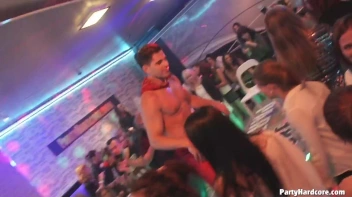 Party Hardcore Gone Crazy Vol. 31 Part 2 - Cam 2 Screencap 41 on sinx.preview.netperv.com