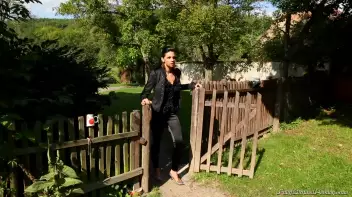 Mess With A Bitch And Take Some Piss Screencap 5 on sinx.preview.netperv.com