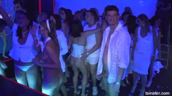 White Sensation Part 6 - Cam 1 Screencap 70 on sinx.preview.netperv.com