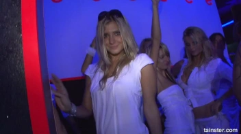 White Sensation Part 6 - Cam 1 Screencap 30 on sinx.preview.netperv.com