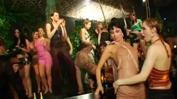 Jungle Bangers Part 3 - Shower Cam Screencap 85 on sinx.preview.netperv.com