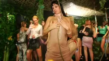 Jungle Bangers Part 3 - Shower Cam Screencap 77 on sinx.preview.netperv.com