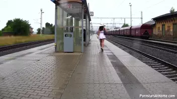 Marking Her Territory All Over The Station Screencap 21 on sinx.preview.netperv.com