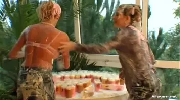 Pudding Brawl Screencap 47 on sinx.preview.netperv.com