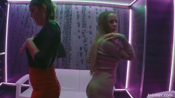 Titty Time In The Orgy Shower Screencap 1 on sinx.preview.netperv.com