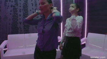 Titty Time In The Orgy Shower Screencap 49 on sinx.preview.netperv.com