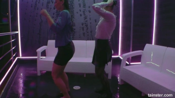 Titty Time In The Orgy Shower Screencap 53 on sinx.preview.netperv.com