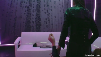 Titty Time In The Orgy Shower Screencap 79 on sinx.preview.netperv.com