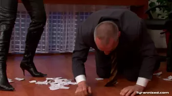 Never Disturb a Madame at Work! Screencap 20 on sinx.preview.netperv.com