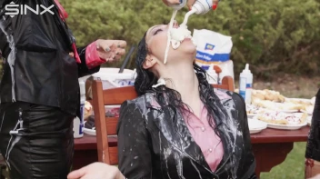 Sexy WAM Food Fight Between Friends Screencap 26 on sinx.preview.netperv.com