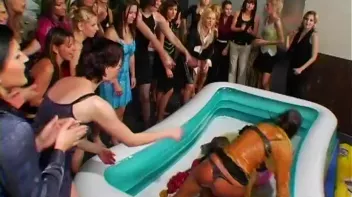 Christina Lee vs. Sarah Cross In The Mud Screencap 17 on sinx.preview.netperv.com