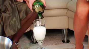 Sexy, Wet Sexcapades Screencap 3 on sinx.preview.netperv.com