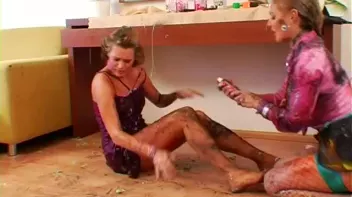 Spray Paint Fight! Screencap 60 on sinx.preview.netperv.com