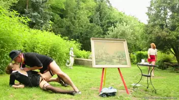 Painting In Piss Screencap 62 on sinx.preview.netperv.com