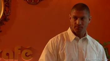 Party in Style Screencap 26 on sinx.preview.netperv.com