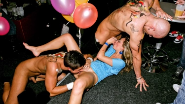 Latest deal - Party Hardcore Vol. 45 Part 2 - Cam 3