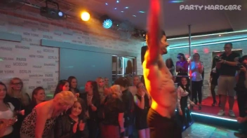 Party Hardcore Gone Crazy Vol. 14 Part 1 - Cam 2 Screencap 55 on sinx.preview.netperv.com