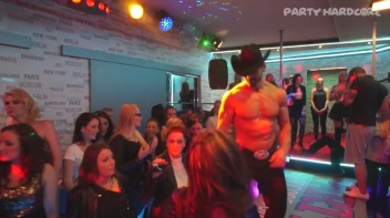 Party Hardcore Gone Crazy Vol. 14 Part 1 - Cam 2 Screencap 36 on sinx.preview.netperv.com